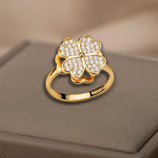 Bague en forme de trèfle à quatre feuilles - Acier